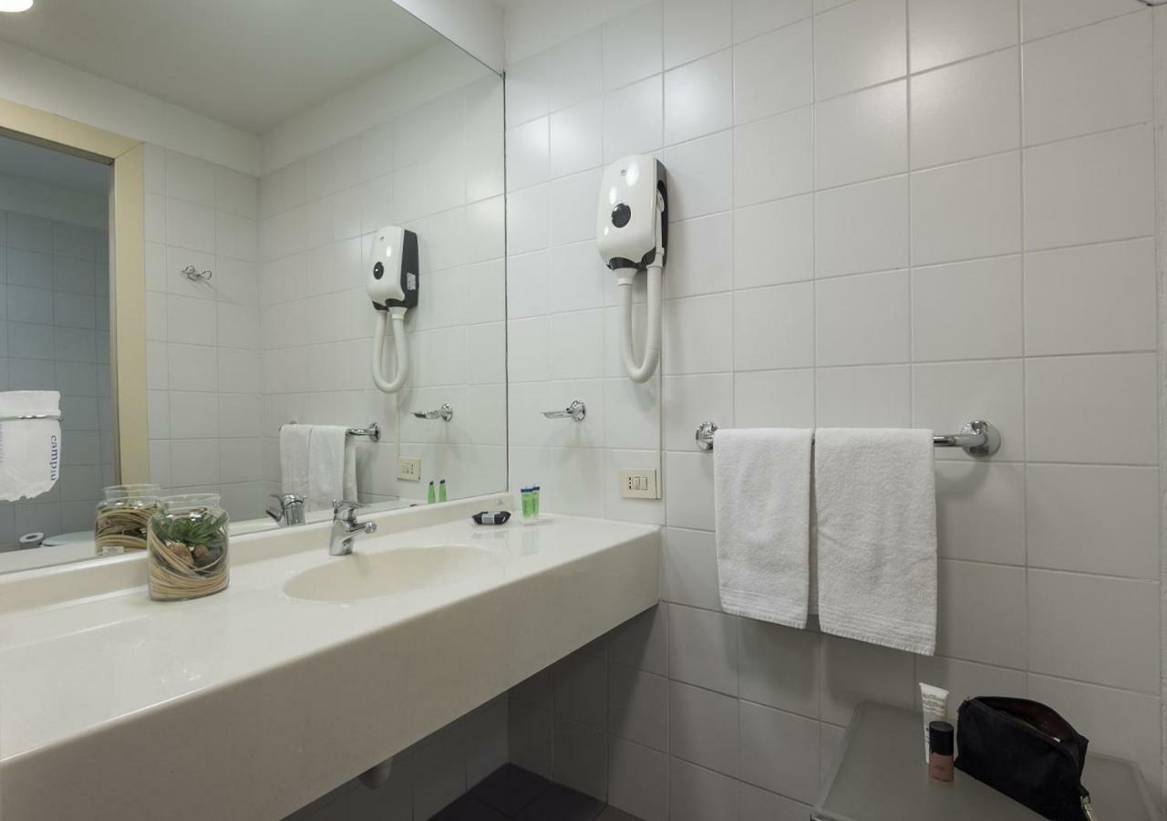 Camplus Guest Lingotto Casa Per Ferie Hotel Turin Exterior photo